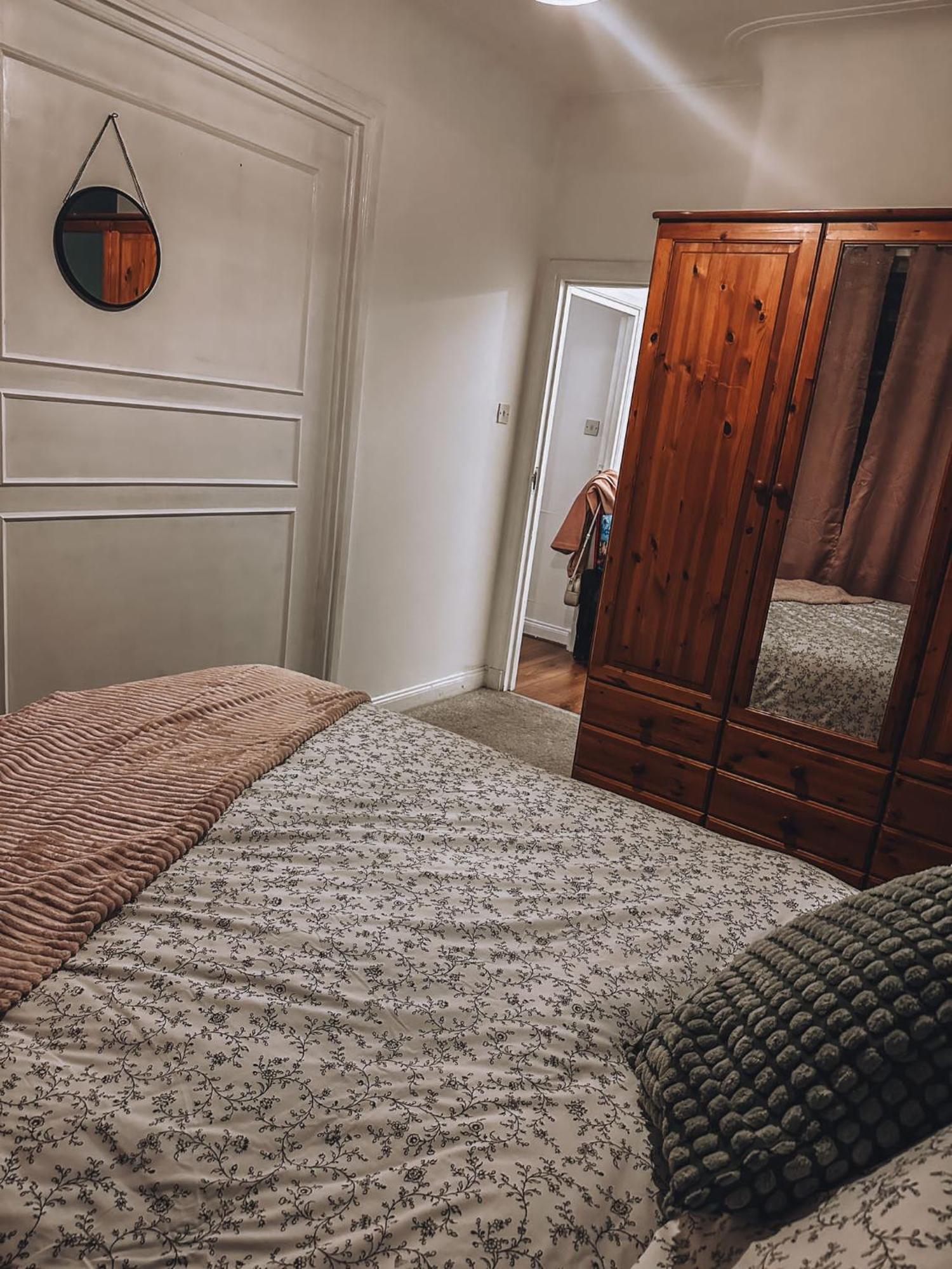 Cosy 2 Bedroom Apartment In Swiss Cottage. 伦敦 外观 照片