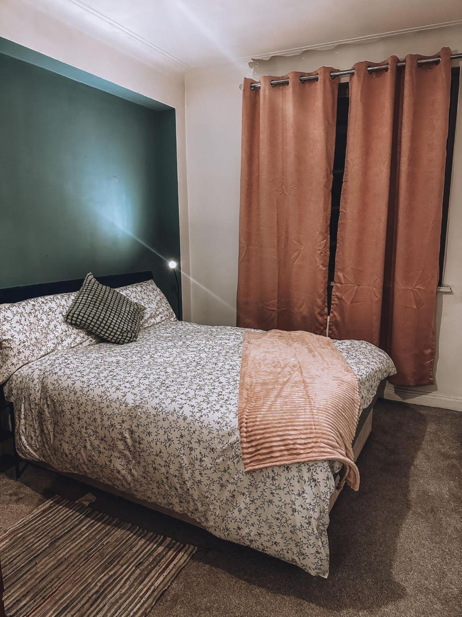 Cosy 2 Bedroom Apartment In Swiss Cottage. 伦敦 外观 照片