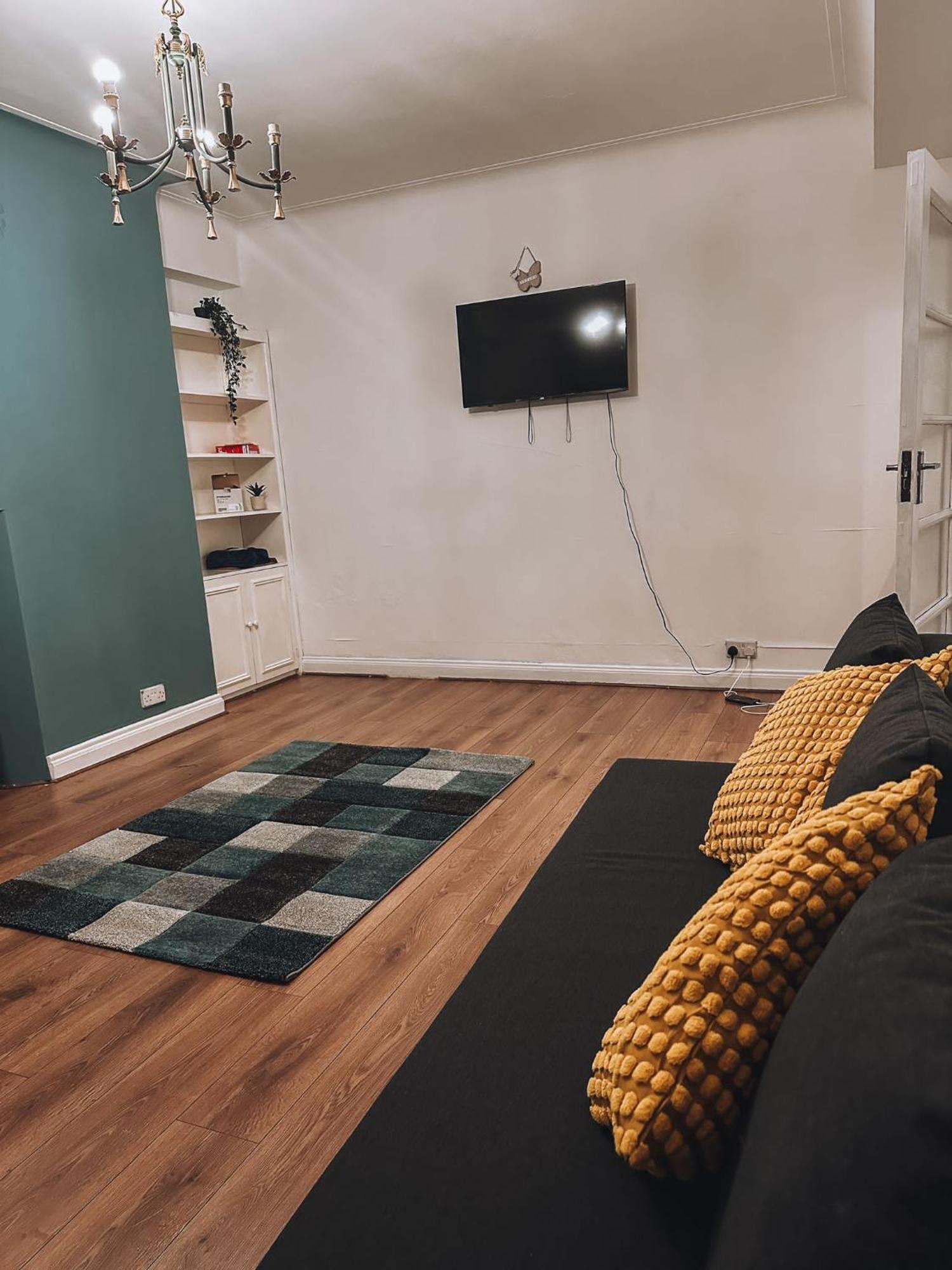 Cosy 2 Bedroom Apartment In Swiss Cottage. 伦敦 外观 照片