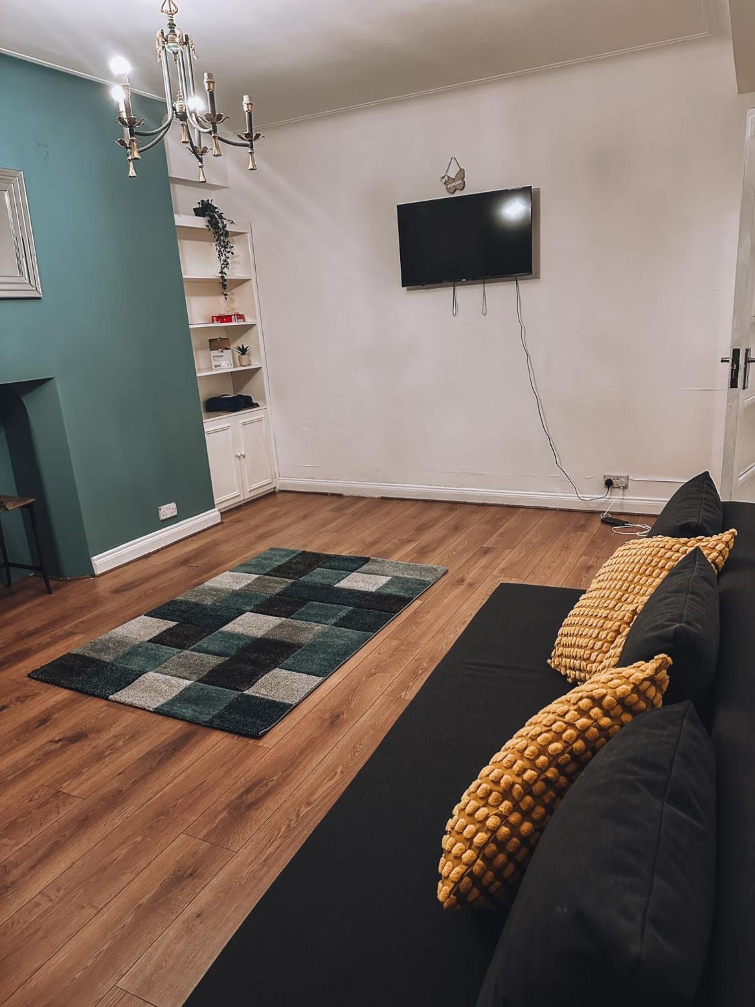 Cosy 2 Bedroom Apartment In Swiss Cottage. 伦敦 外观 照片