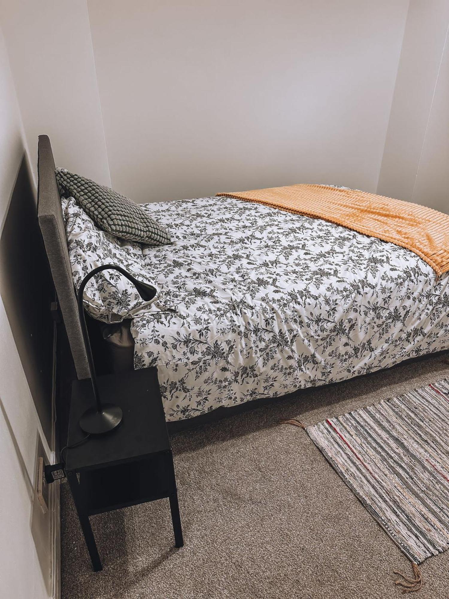 Cosy 2 Bedroom Apartment In Swiss Cottage. 伦敦 外观 照片